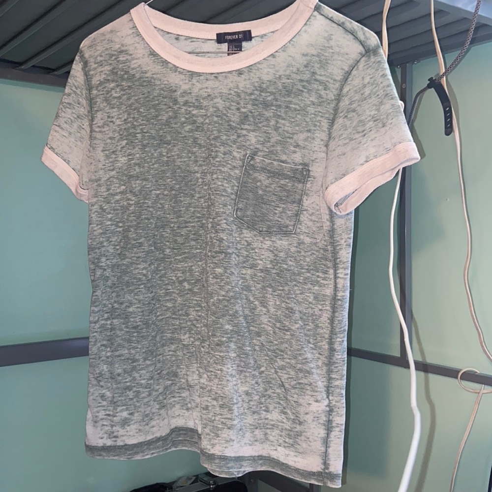Forever 21 shirt